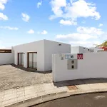 Altos Famara 11a By Escape Playa Blanca (Lanzarote)