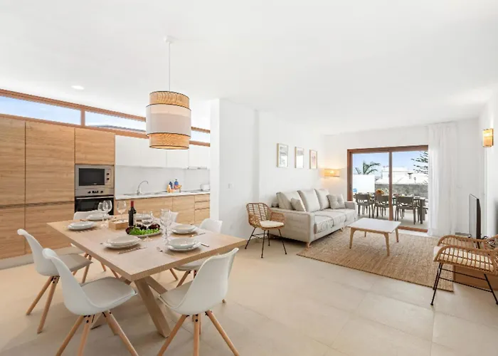 Altos Famara 11a By Escape Playa Blanca